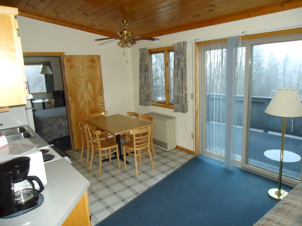 Superior Ridge Resort Motel Schroeder エクステリア 写真
