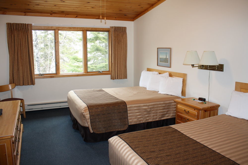 Superior Ridge Resort Motel Schroeder エクステリア 写真