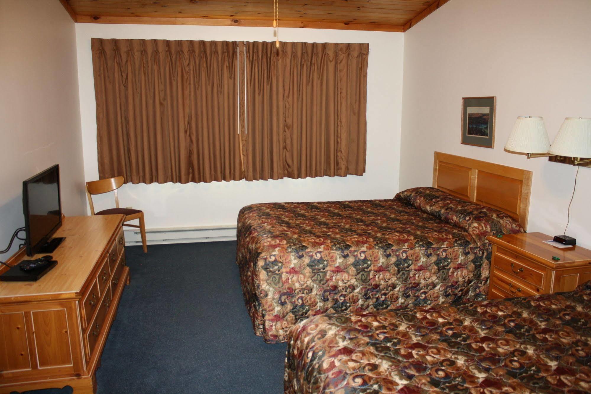 Superior Ridge Resort Motel Schroeder エクステリア 写真